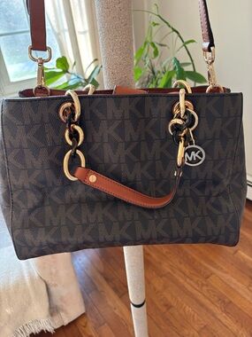 Original Michael Kors handbag.